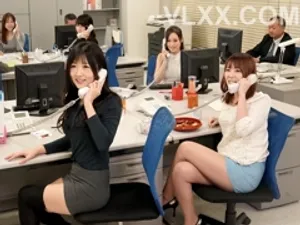 [Khám phá] Người nổi tiếng trên mạng Douyin, nữ phát thanh viên bán thời gian vào đêm khuya, nữ thần ngoại vi mỗi chương trình đều tuyệt vời, trông giống Vương Âu, nữ thần chân dài, mục tiêu của máy đóng cọc là làm cô ấy khóc...